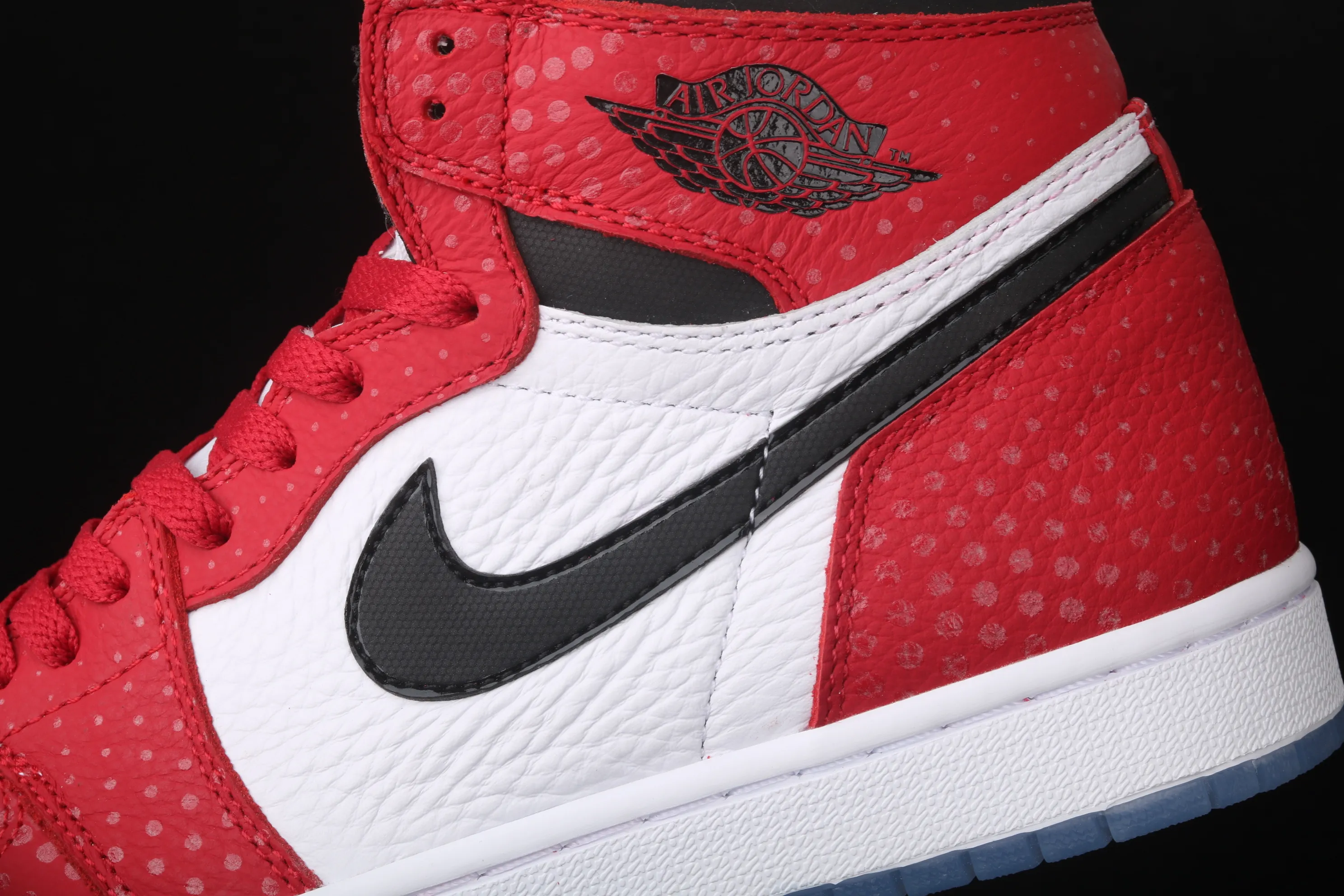 All categories Air Jordan Jordan series basketball shoes Air Jordan 1 High Pure original version Air Jordan 1 Retro High "Chicago Crystal" AJ1 Joe 1 New Chicago Spider-Man 555088-602